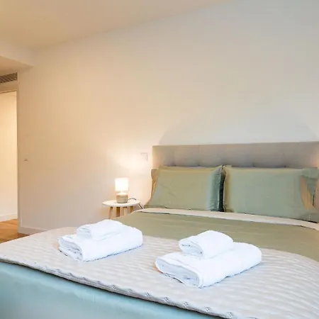 A Peaceful Retreat Near The Centre Lejlighed