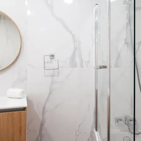 A Peaceful Retreat Near The Centre Lejlighed