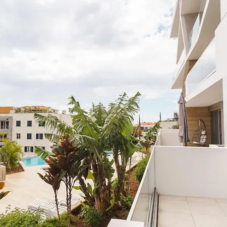 A Peaceful Retreat Near The Centre *