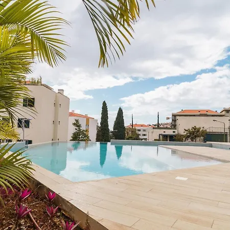 A Peaceful Retreat Near The Centre Lejlighed Funchal (Madeira)