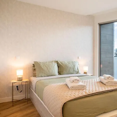 A Peaceful Retreat Near The Centre Lejlighed