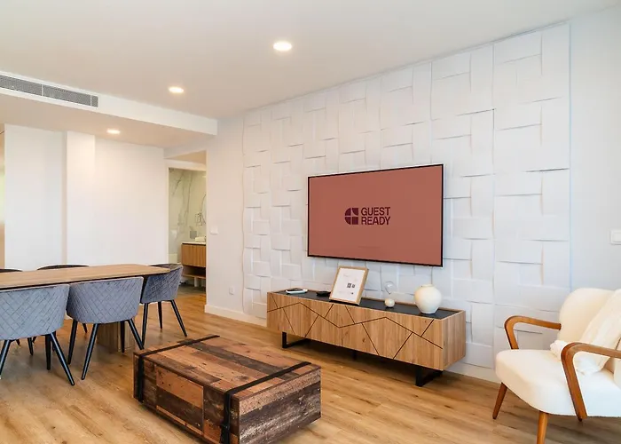 A Peaceful Retreat Near The Centre