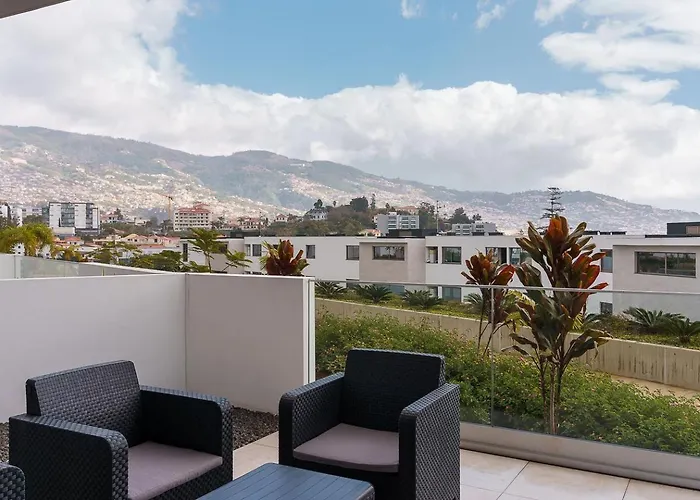 A Peaceful Retreat Near The Centre 公寓 *