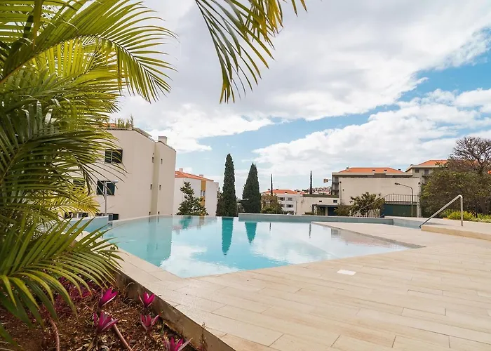 A Peaceful Retreat Near The Centre 公寓 丰沙尔