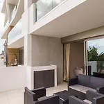 A Peaceful Retreat Near The Centre 아파트 푼샬